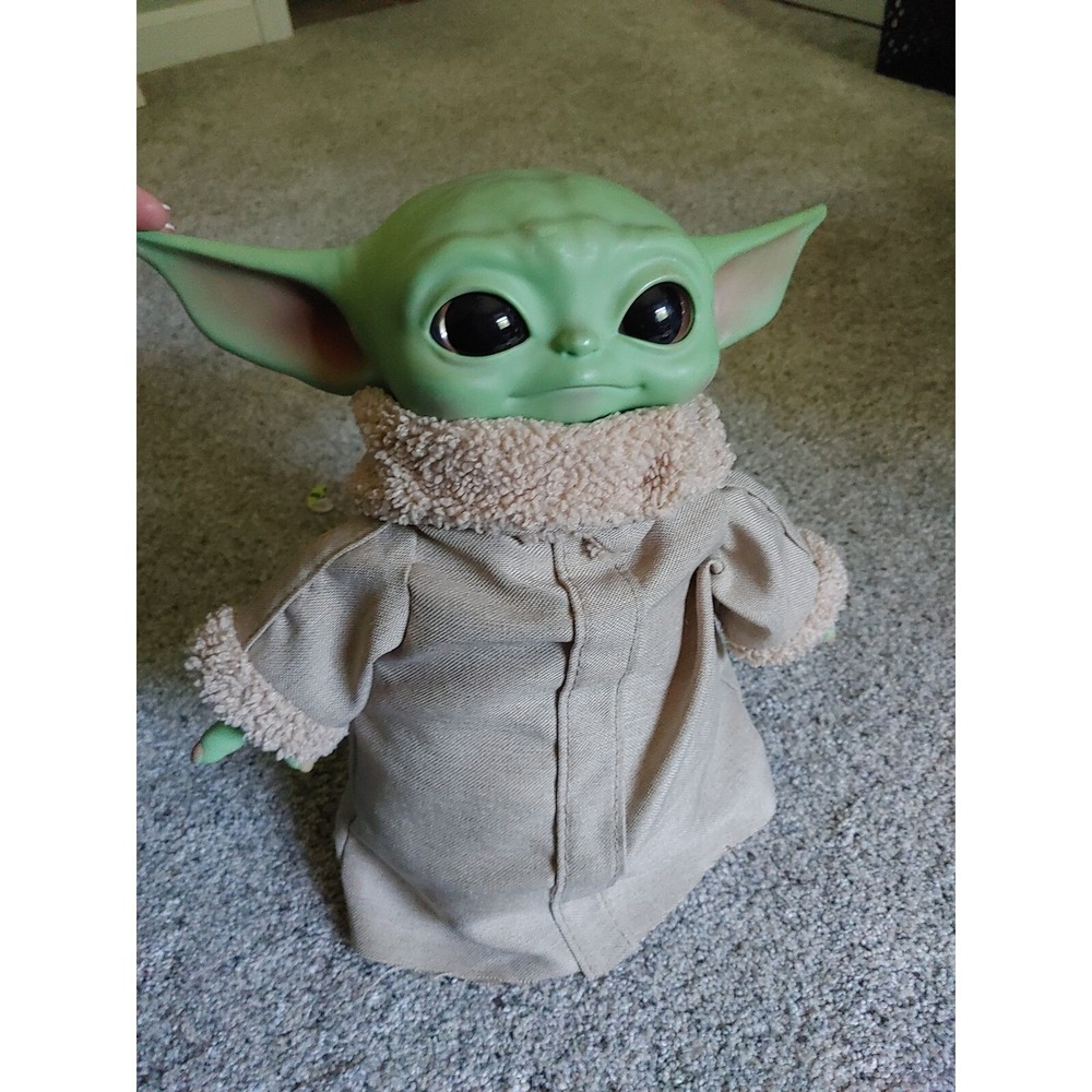 Star Wars Mattel Baby Yoga Mandalorian 12 Inch plush Soft Body Gently Used Cute!
